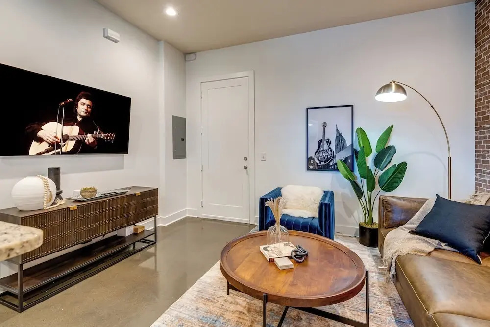 Lofts At 30th - Urban Lodge - Mins to Broadway!
