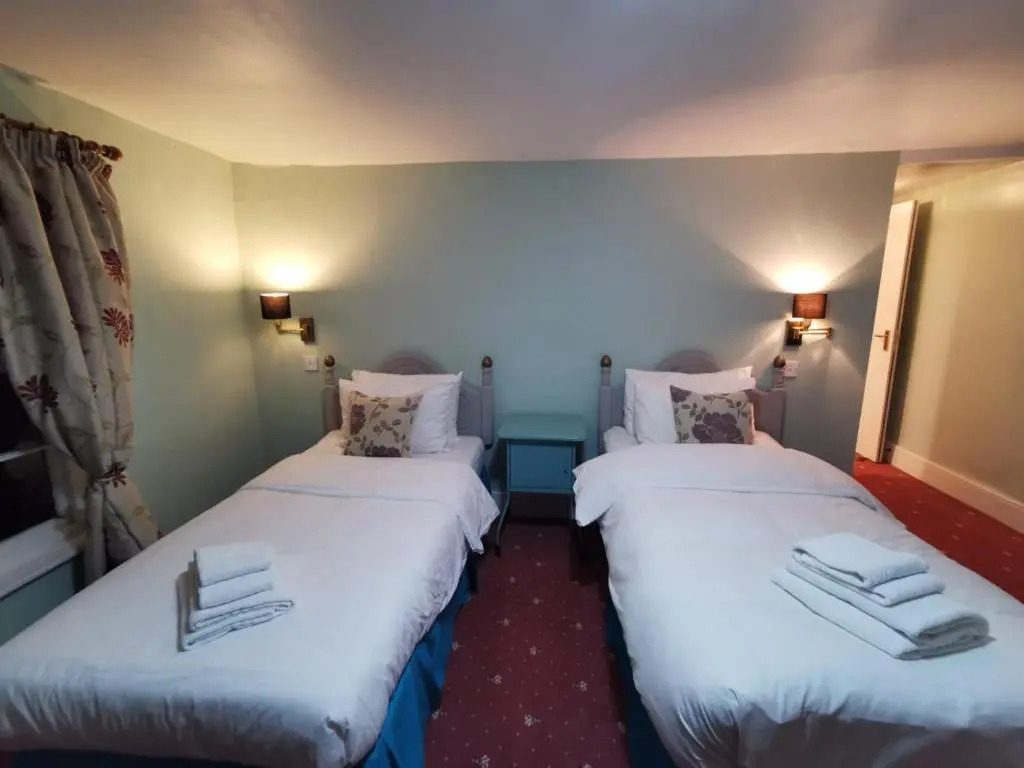 The Compasses Inn