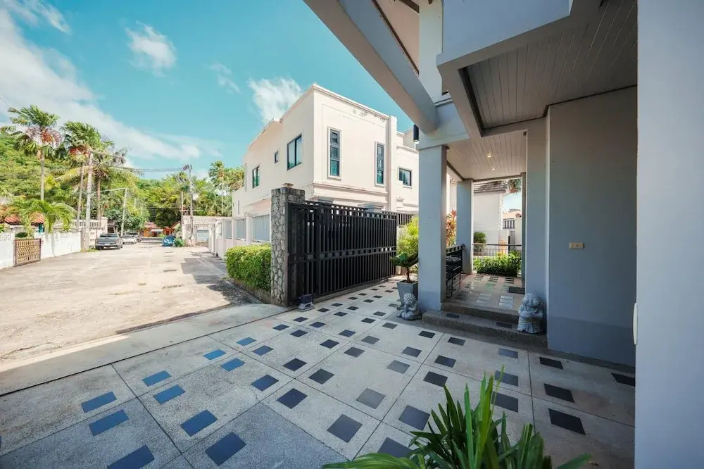 Patak 3 Bedroom Private Pool Villa