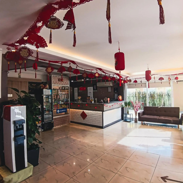Palace Inn