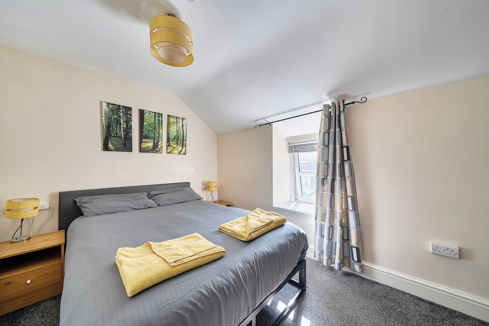 Sea View Cottage Near Snowdon & Coastal Trails