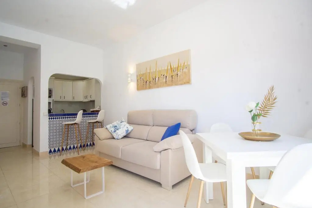 Skol 128 - Great 1-Bedroom Apartment with Sea Views