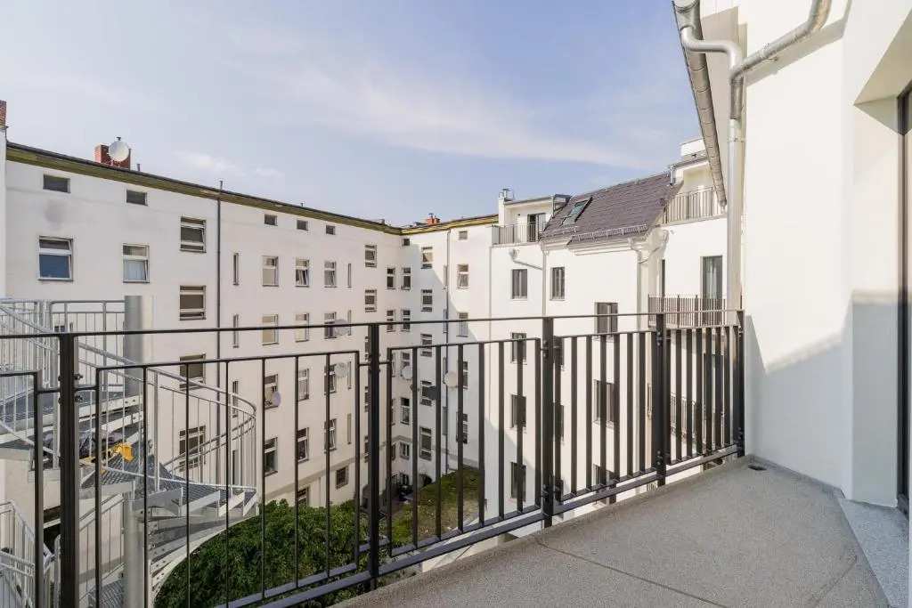 Nena Apartments Hermannplatz by LESA