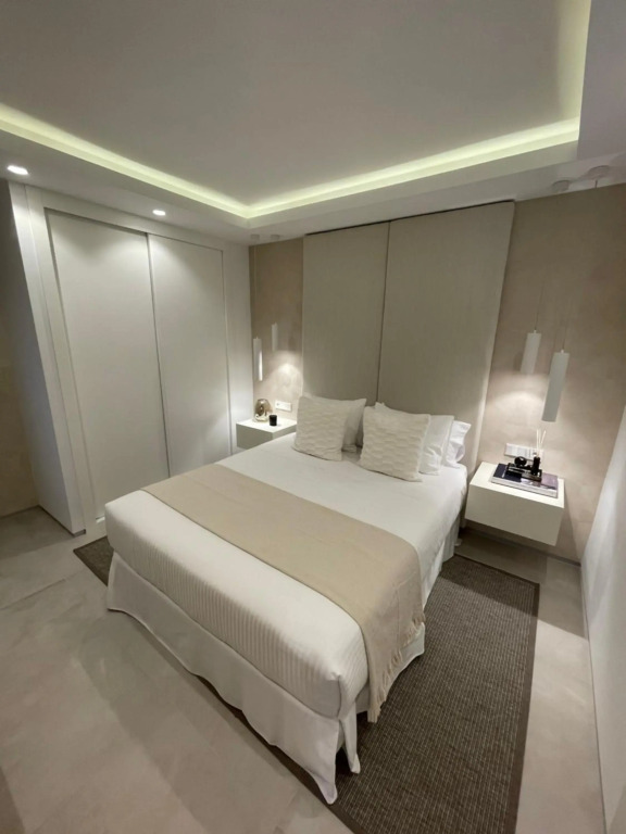 Amarella Suite