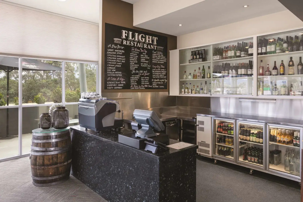 Mantra Hobart Airport