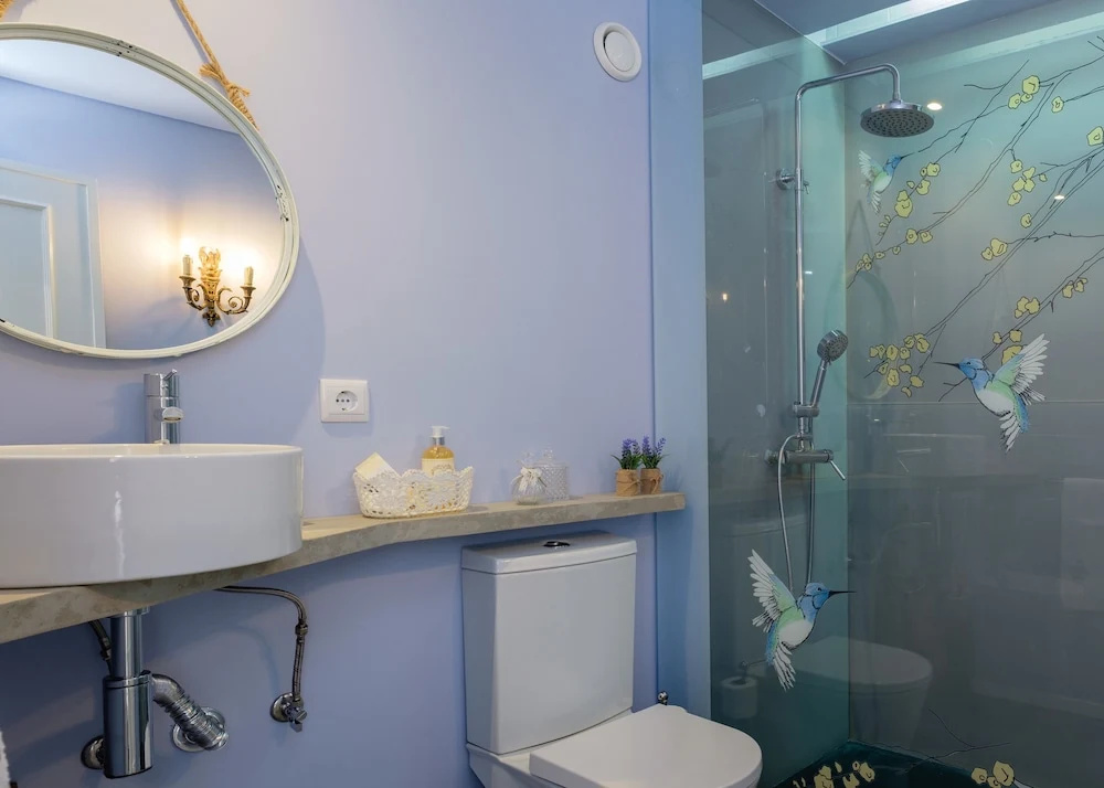 BOUTIQUE RENTALS - Provence Apartment