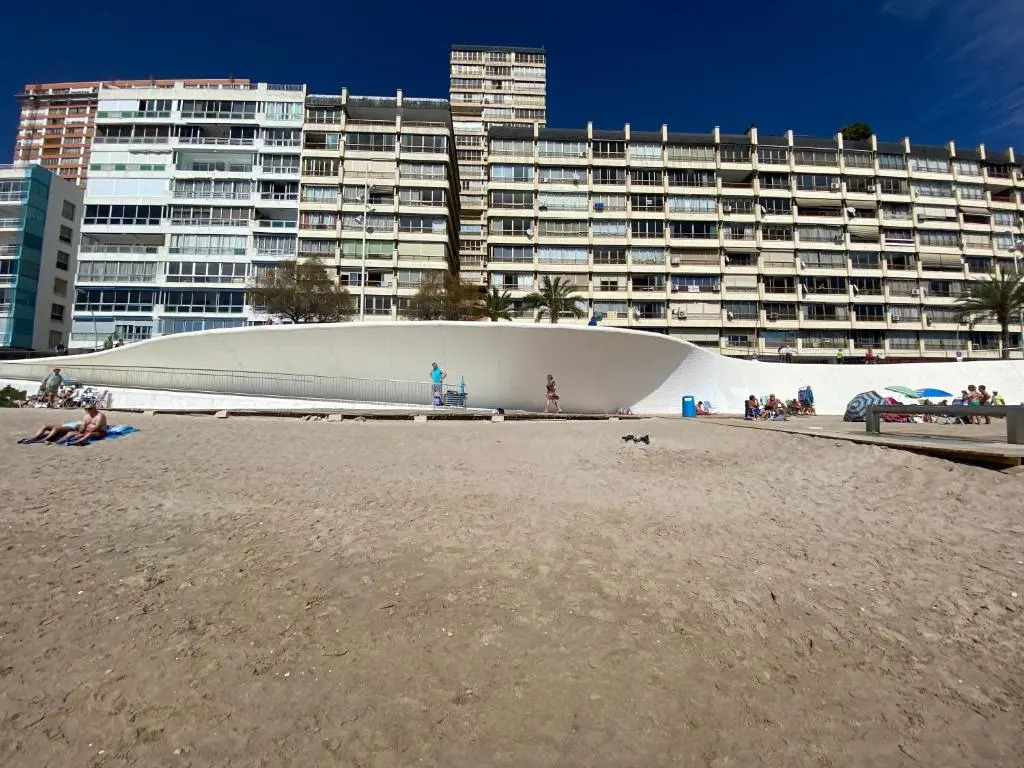 Be Luxury Apartment 20 Mts From The Beach