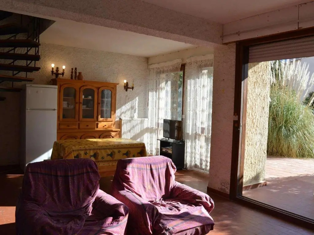 Maison Familiale 4 Pièces, 6 Couchages, Près de la Plage à Saint Pierre la Mer - FR-1-229D-76