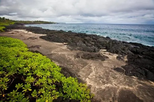 The Bali House and Cottage at Kehena Beach Hawaii