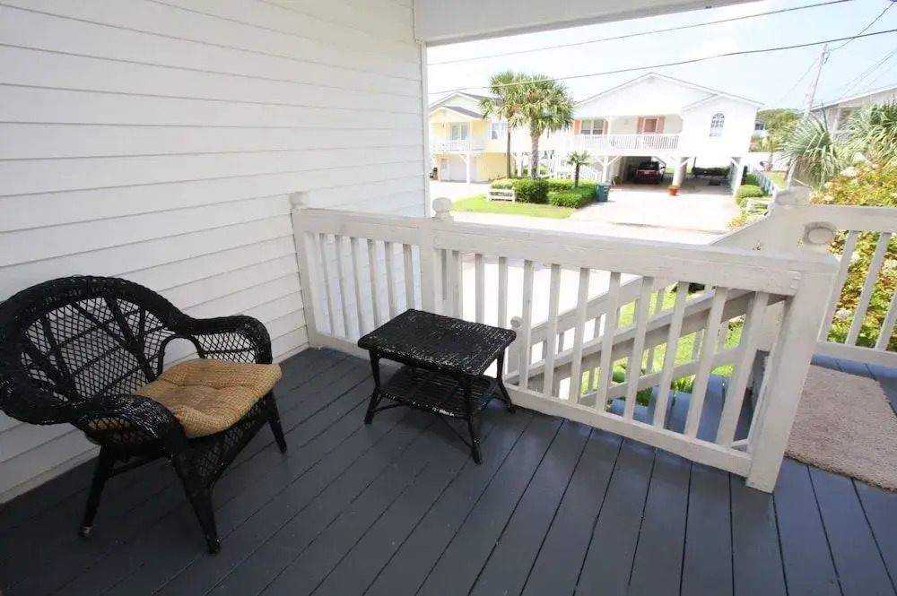 Coastal Breeze by RedAwning