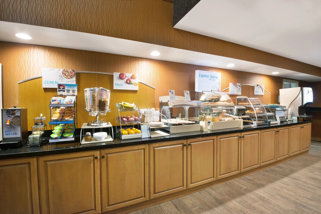 Holiday Inn Express Hotel & Suites Fraser Winter Park Area by IHG