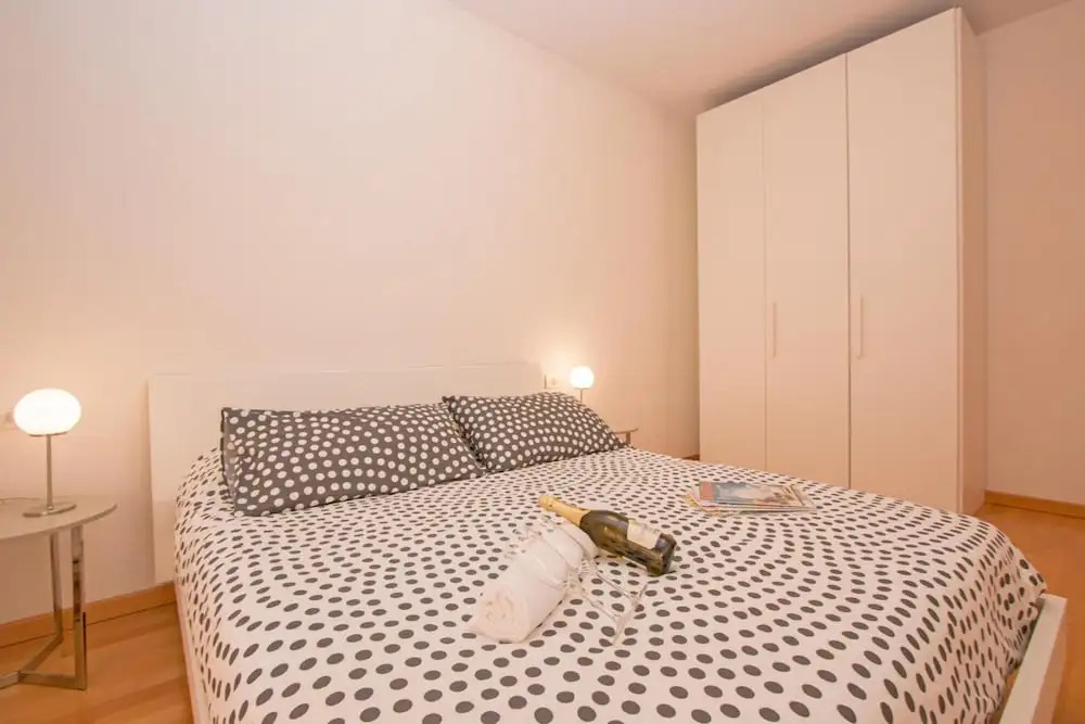 Benacus E4 Apartment by Wonderful Italy