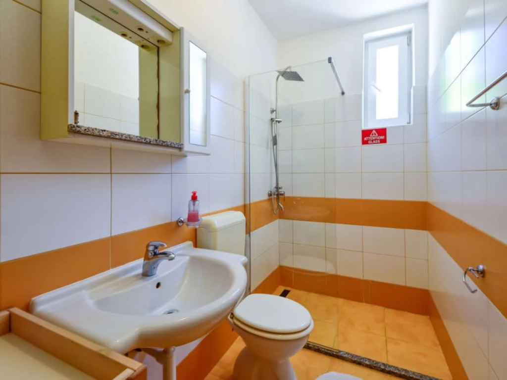 Apartment Sani Karlobag 17049