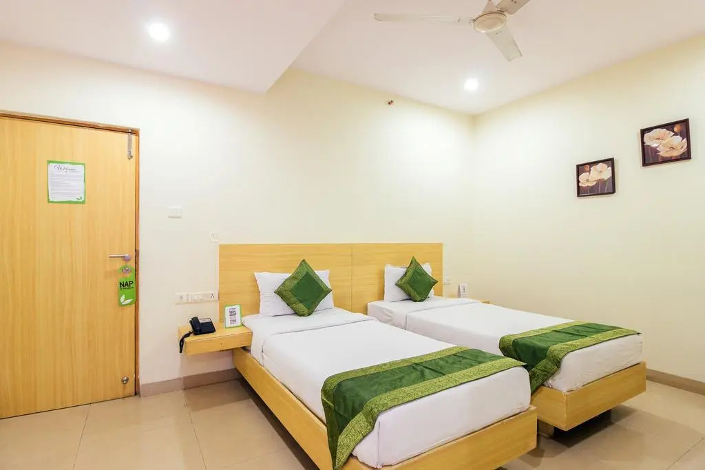 FabHotel Vinflora Banjara Hills