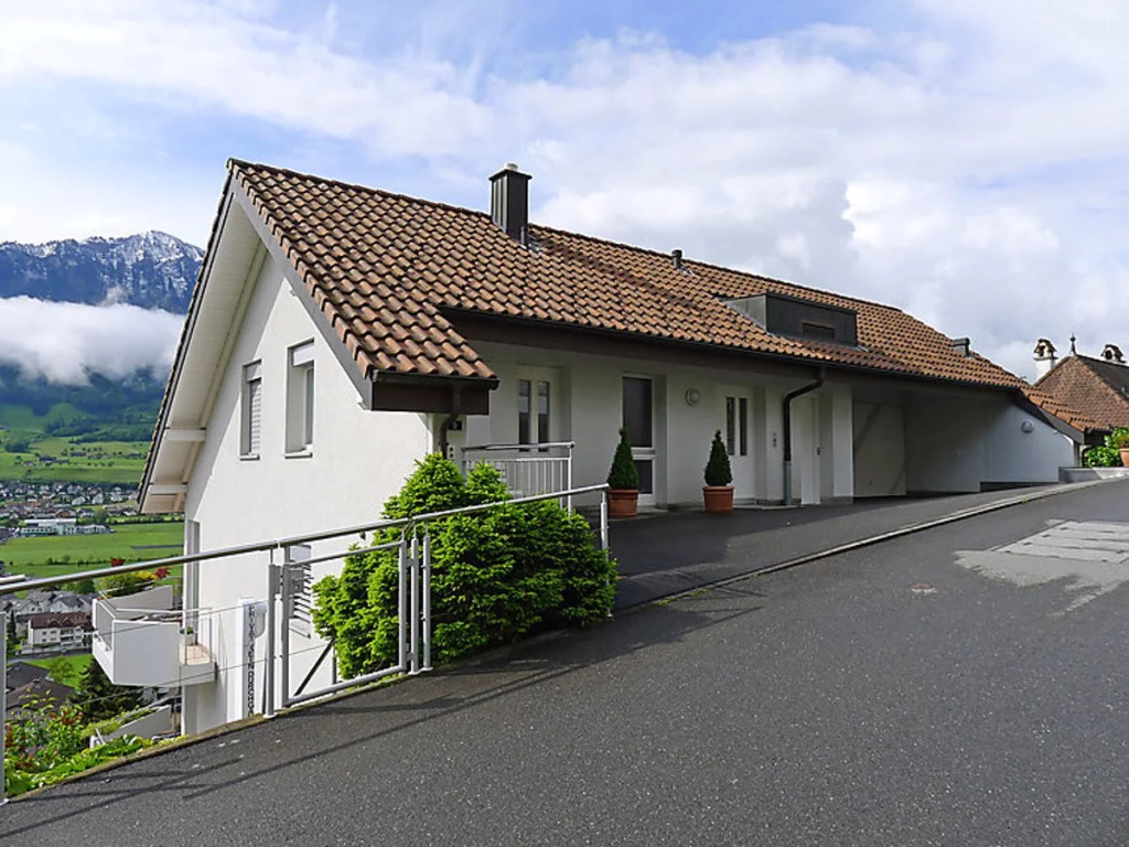 Hegglistrasse 9 27892