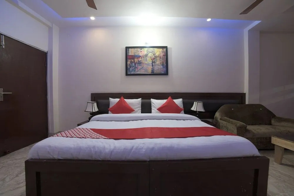 Oyo 28266 Travel Inn