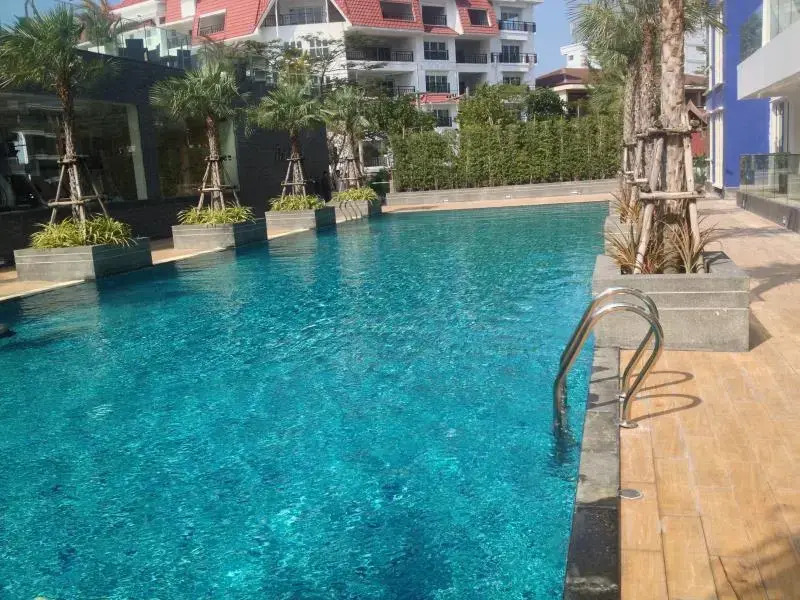 Yephet Condo Pattaya