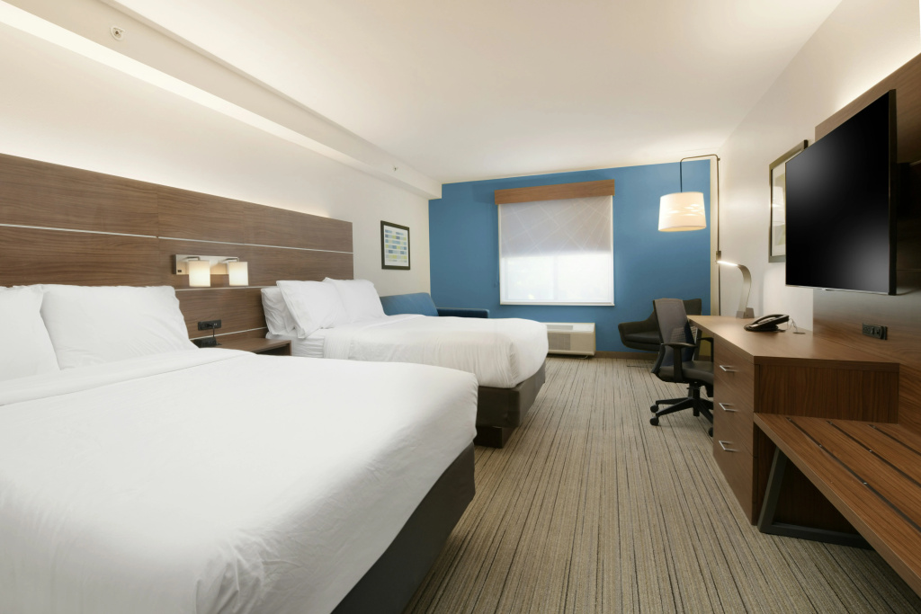 Holiday Inn Express & Suites - Williamstown - Glassboro by IHG