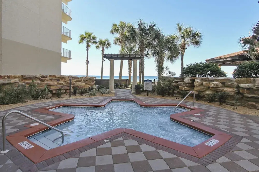 Shores Of Panama 1708 - 1bd + Bunks, Sleeps 6. Super Clean! Free Fun! 1 Bedroom Condo by RedAwning