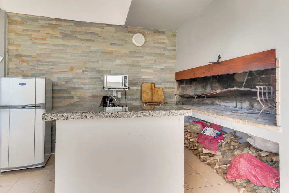 Comodo apartamento c/ piscina interior y exterior
