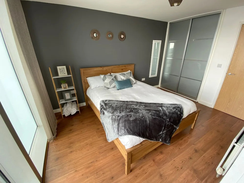 Tailor That Property - Chelsea House