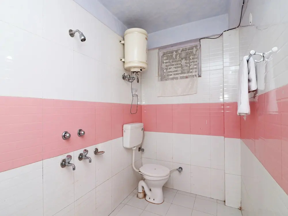 OYO 14238 Home Valley View Studios Hadimba Road