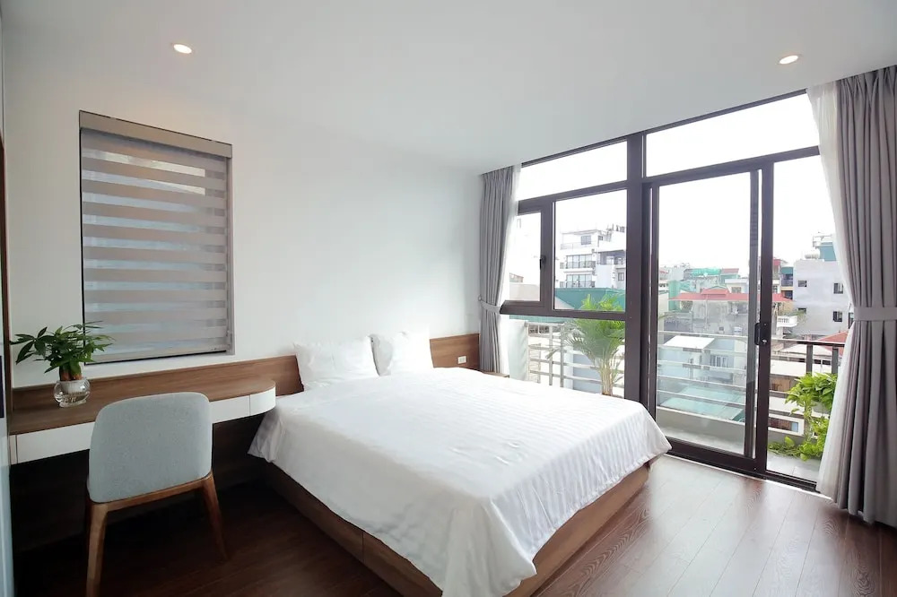 Minasi Home- Westlake