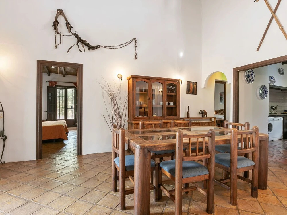 Cottage in Antequera with Pool near El Torcal