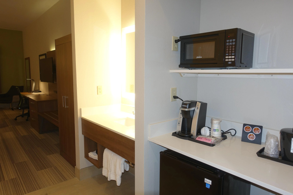 Holiday Inn Express & Suites Brentwood