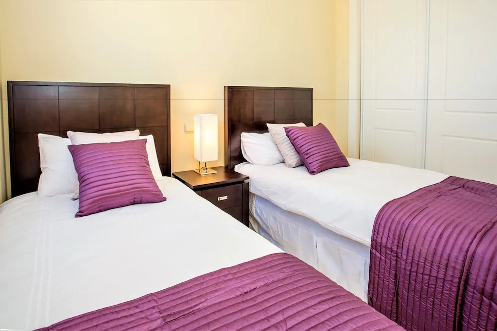 Relaxing 2 Bed 2 Bath - Sea and golf views DL24