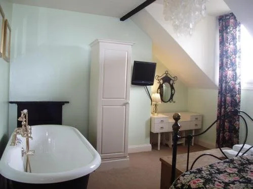 Ashley Guest House