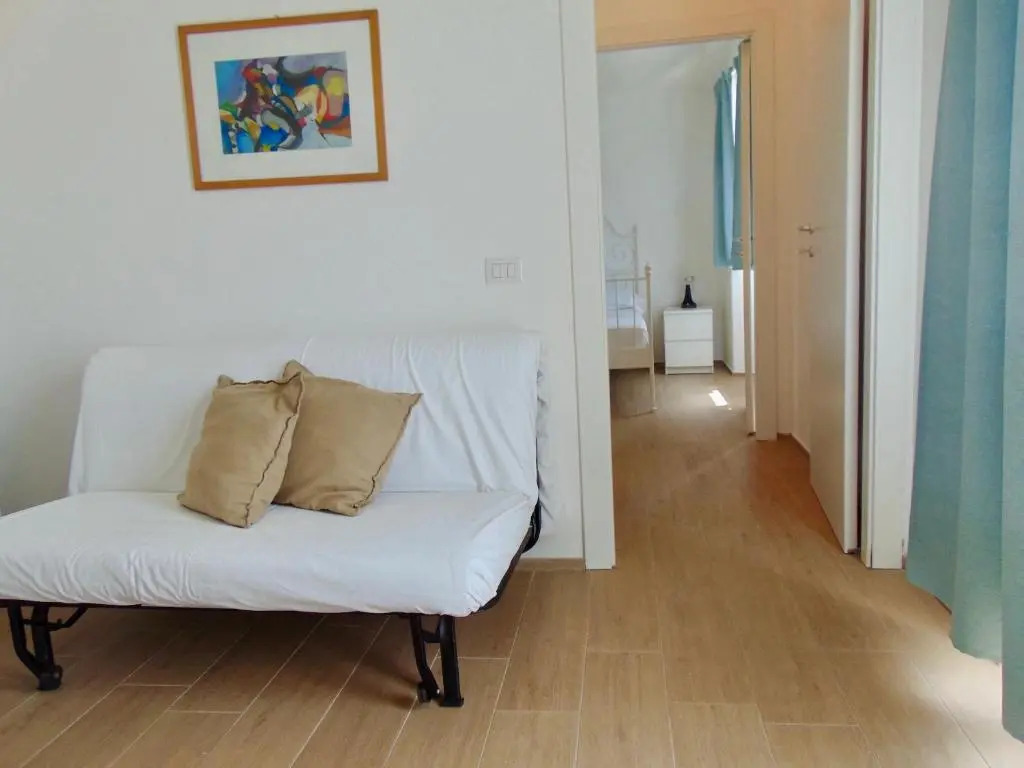 RS305-Marcelli bilo fronte mare con servizio spiaggia incluso nel prezzo!