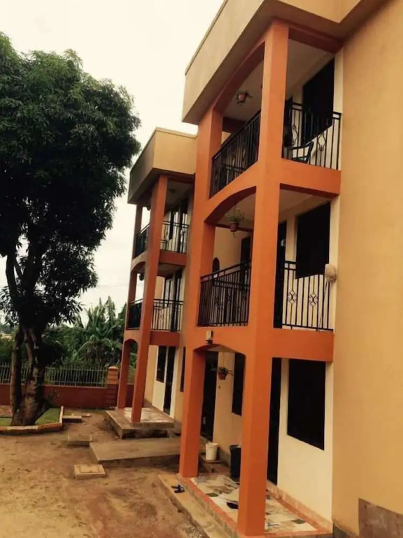 Elibana Apartments
