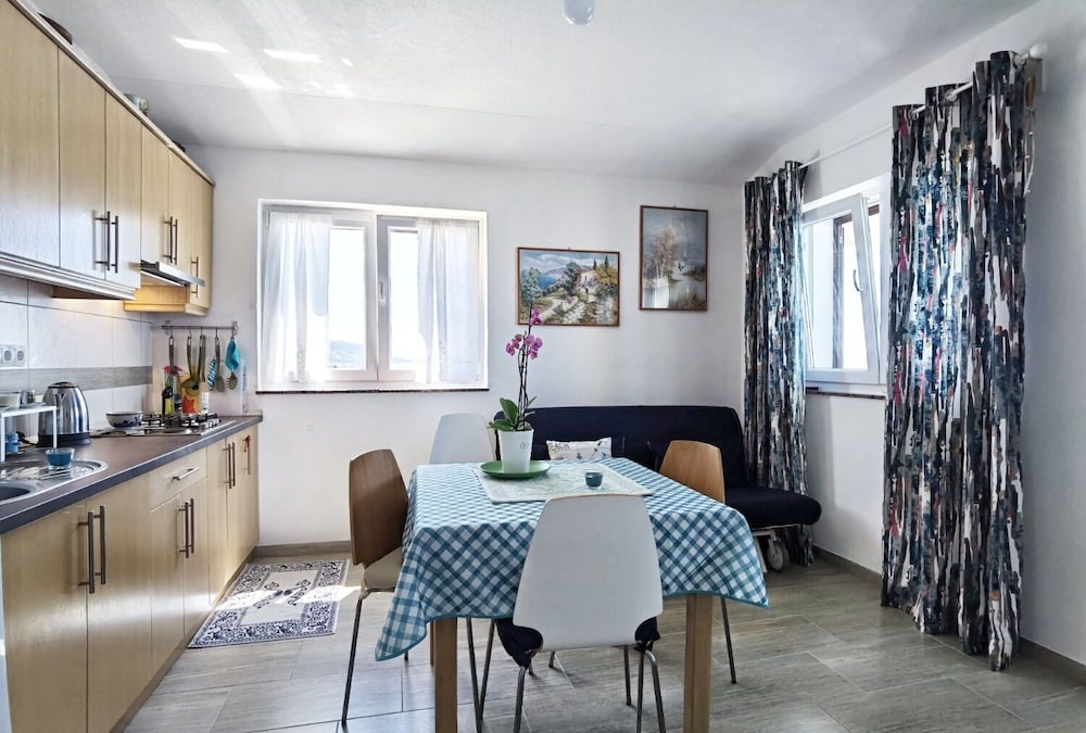 Apartments Adria
