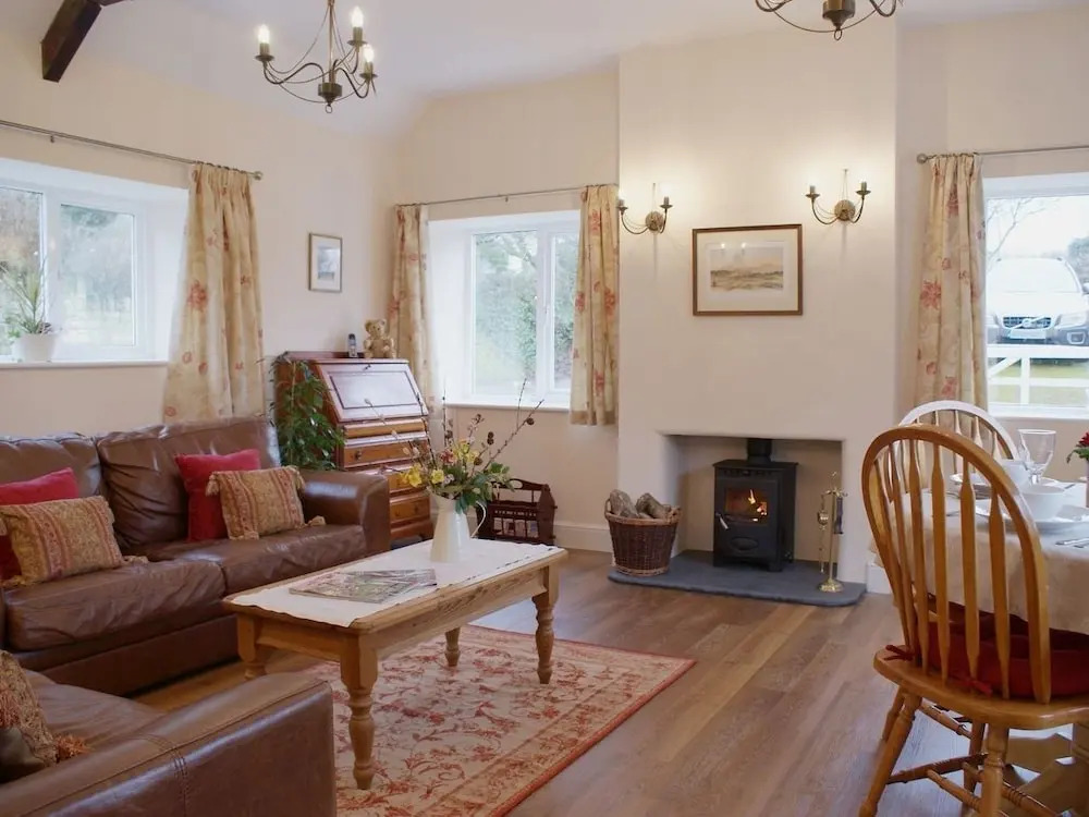 Magnolia Cottage
