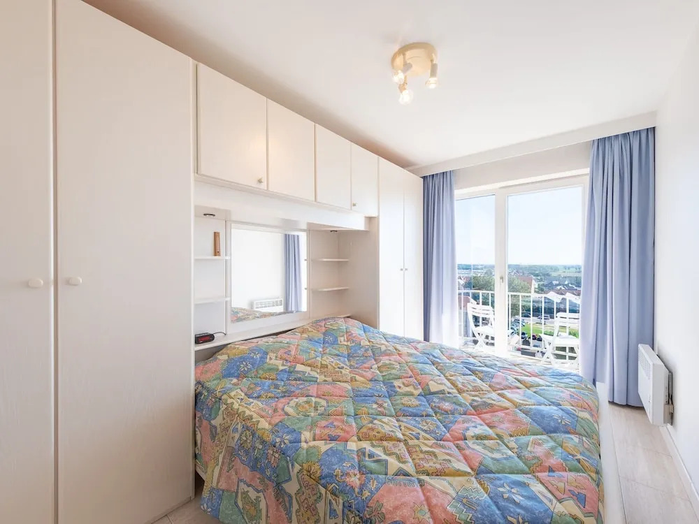 Bright Apartment With sea View