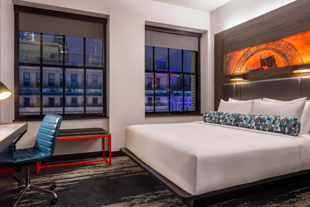 Aloft by Marriott Philadelphia Downtown