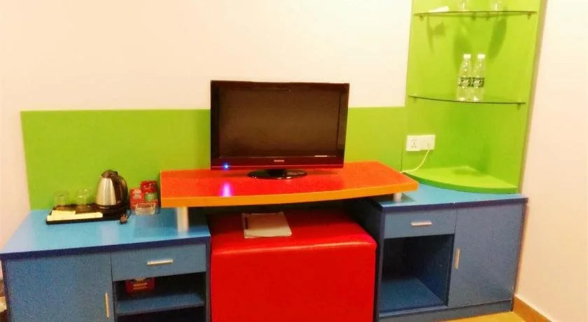 e Home Hotel Nanzhou Railway Staion