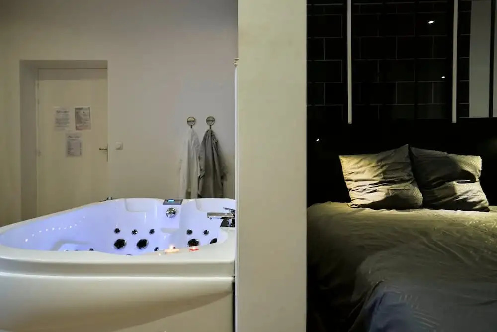 Baignoire Blaneo Sauna 10 Minutes de la Gare