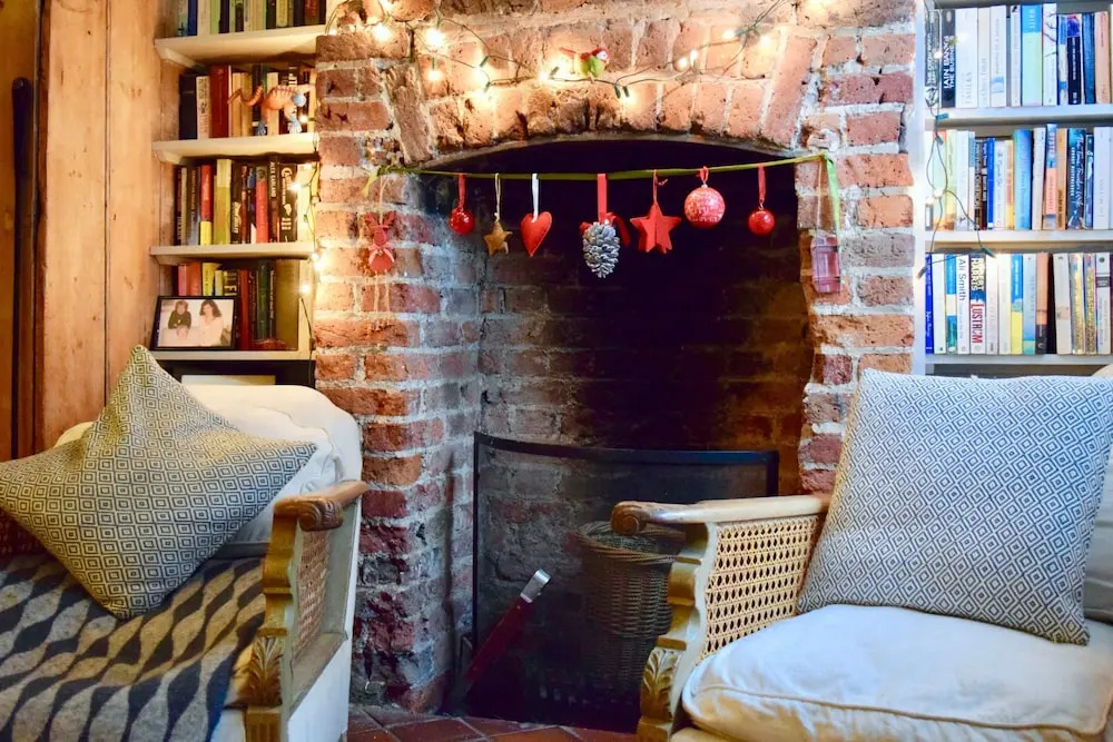 1 Bedroom Historic Cottage in Kentish Town