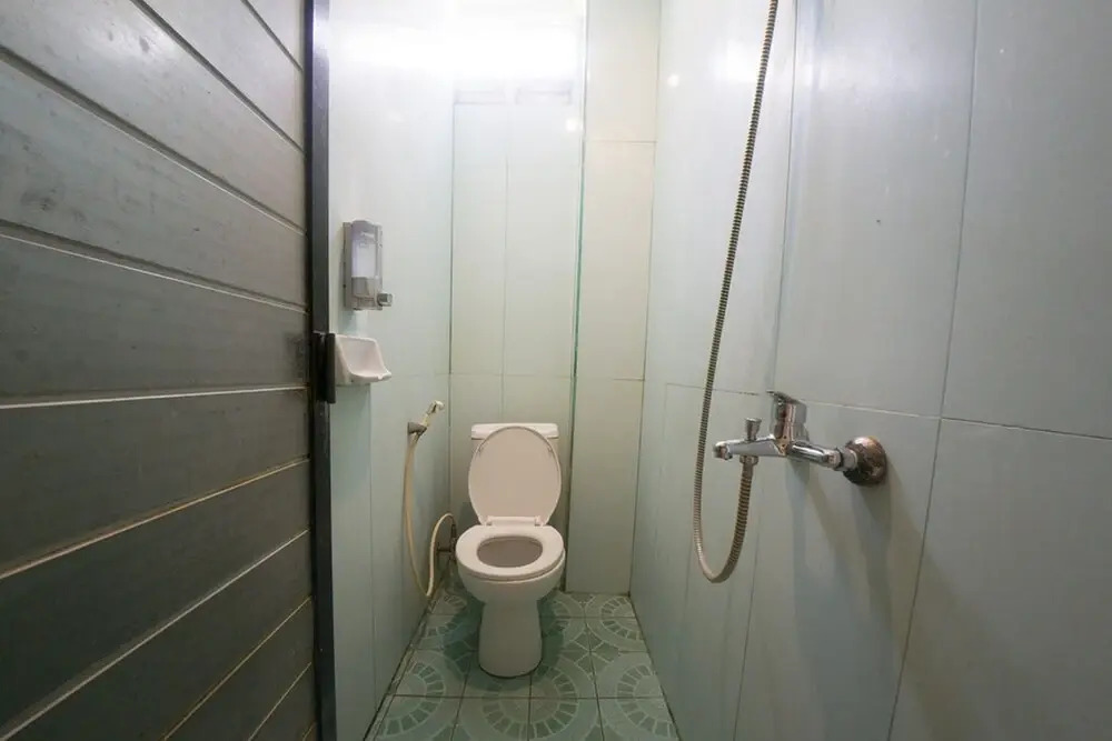 Reddoorz near Ambon Plaza