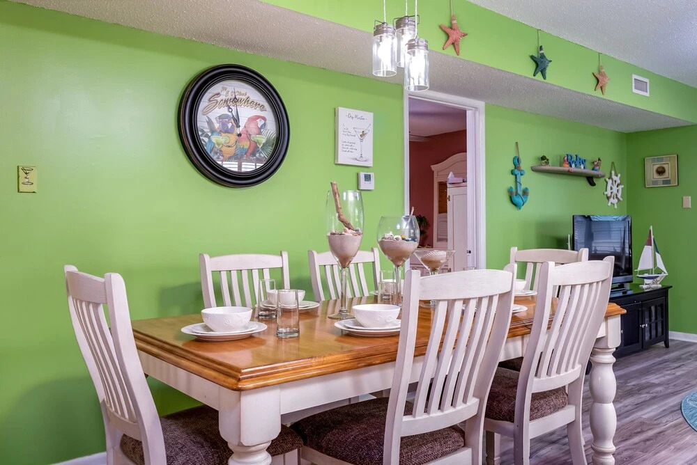 Bikinis & Martinis - Great East End Location - Swimming Pool And Boardwalk Access 3 Bedroom Condo by Redawning