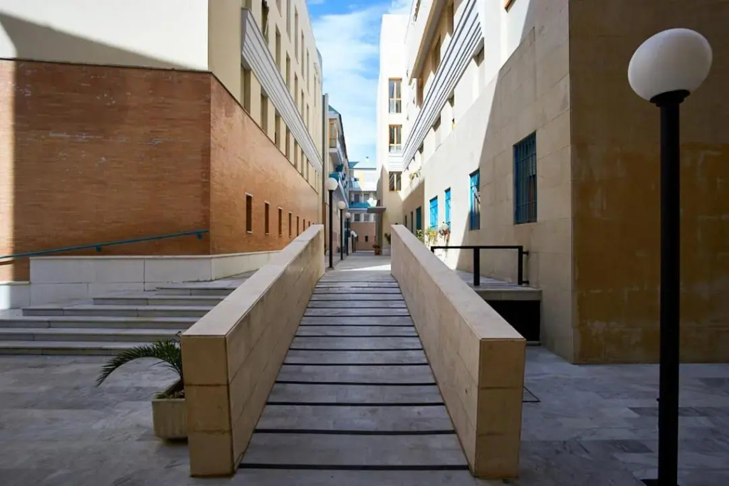 Wish-Suite San Jacinto de Sevilla Apartment