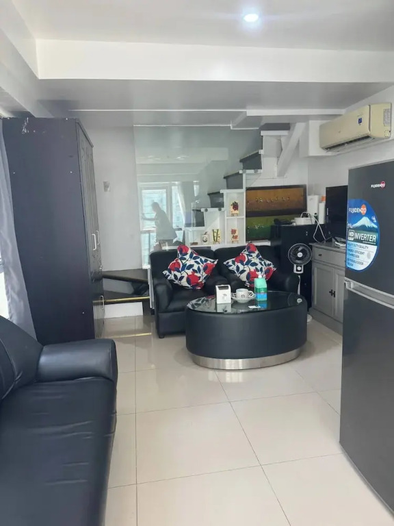 BGC Cheap Condo in BGC 5thavenue -23rd Street