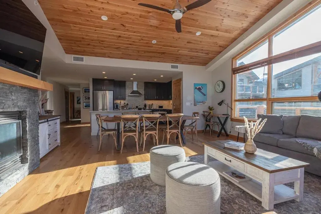 3 - Bedroom Penthouse