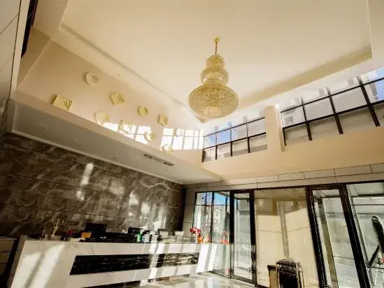 Skyline Hotel