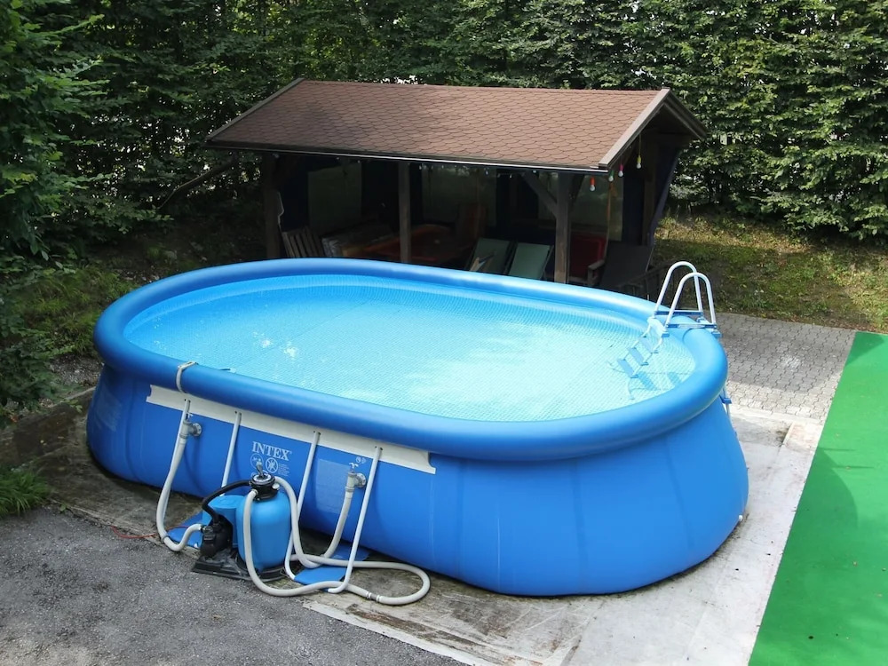 Hilltop Apartment in Aschau im Zillertal near Ski Area