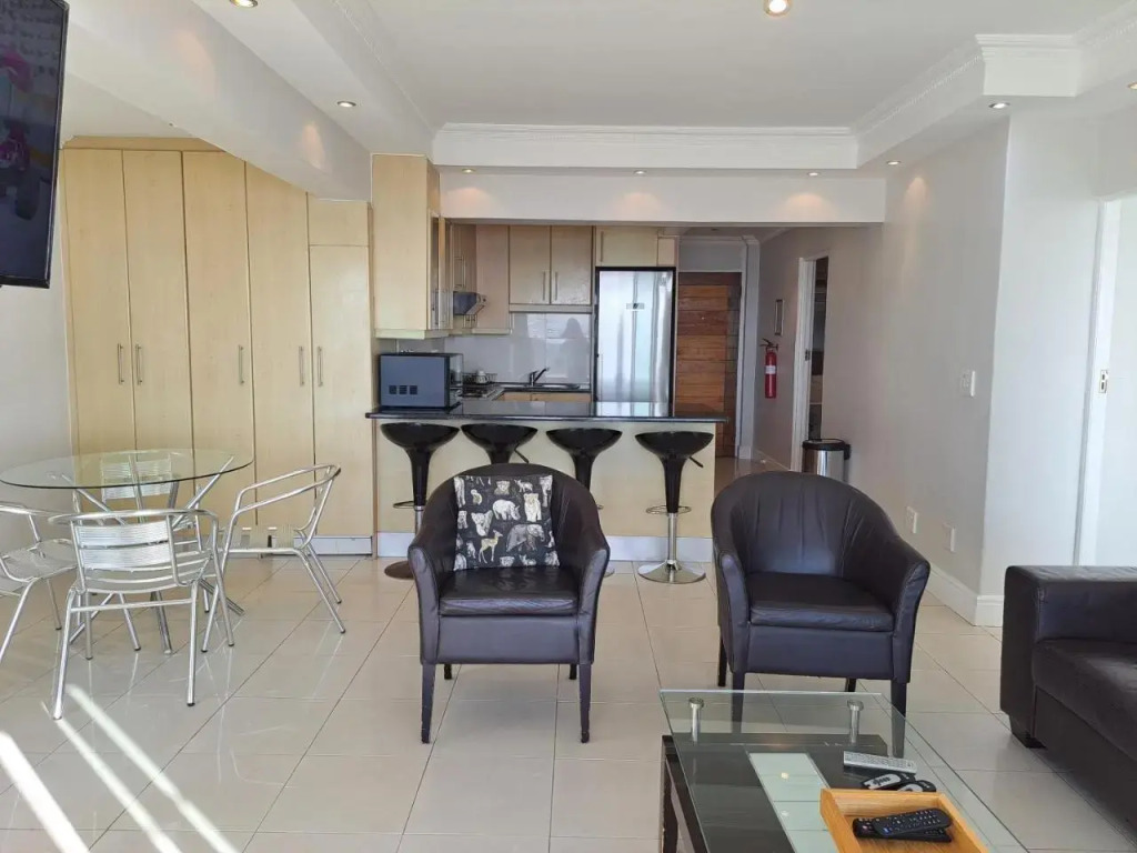 3 Bedroom Sea Facing Family Stay