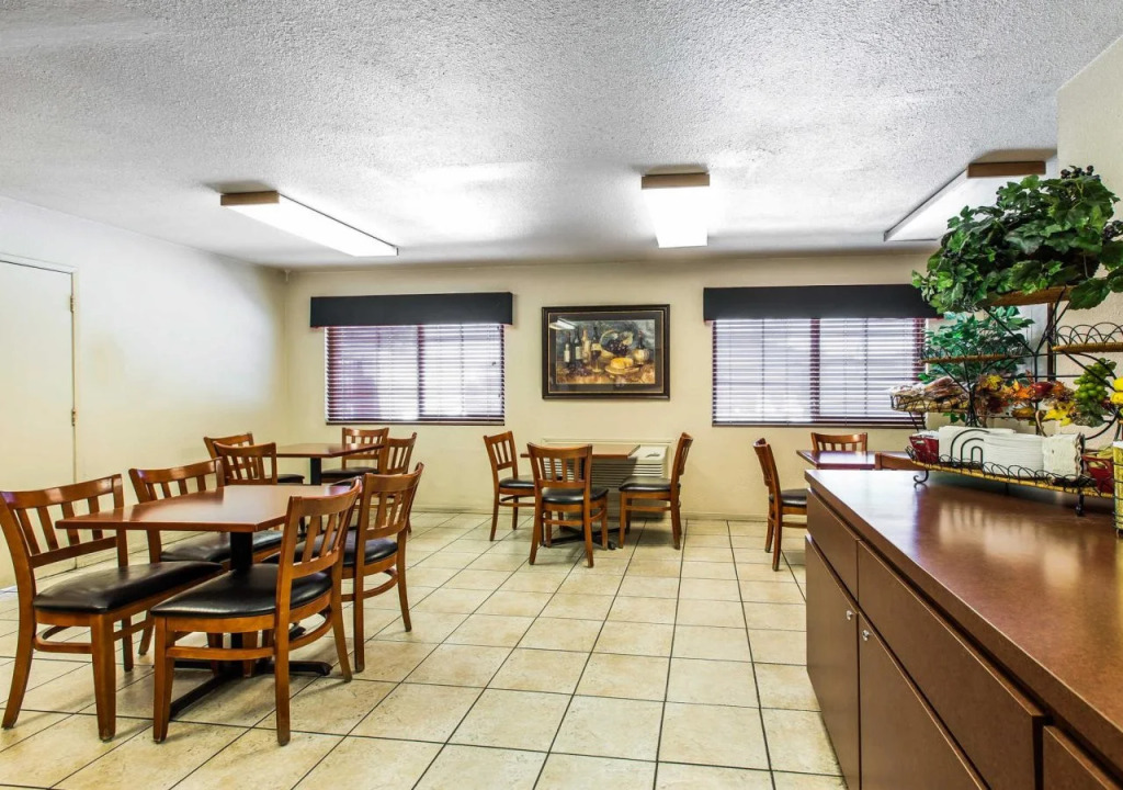 Rodeway Inn Ontario Mills Mall