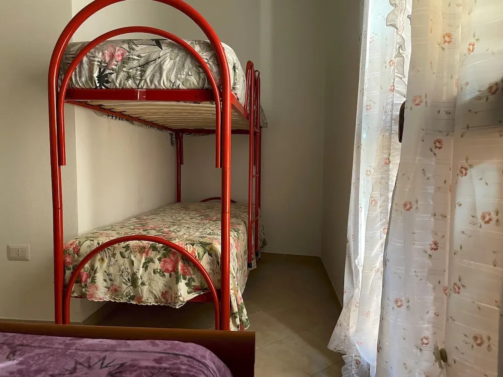Villino 10 posti letto FBU-ZAN02